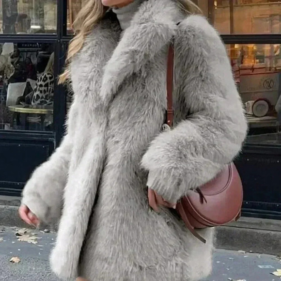 Grey Casual Women's Fluffy Collar Coat - Picture 1 of 5